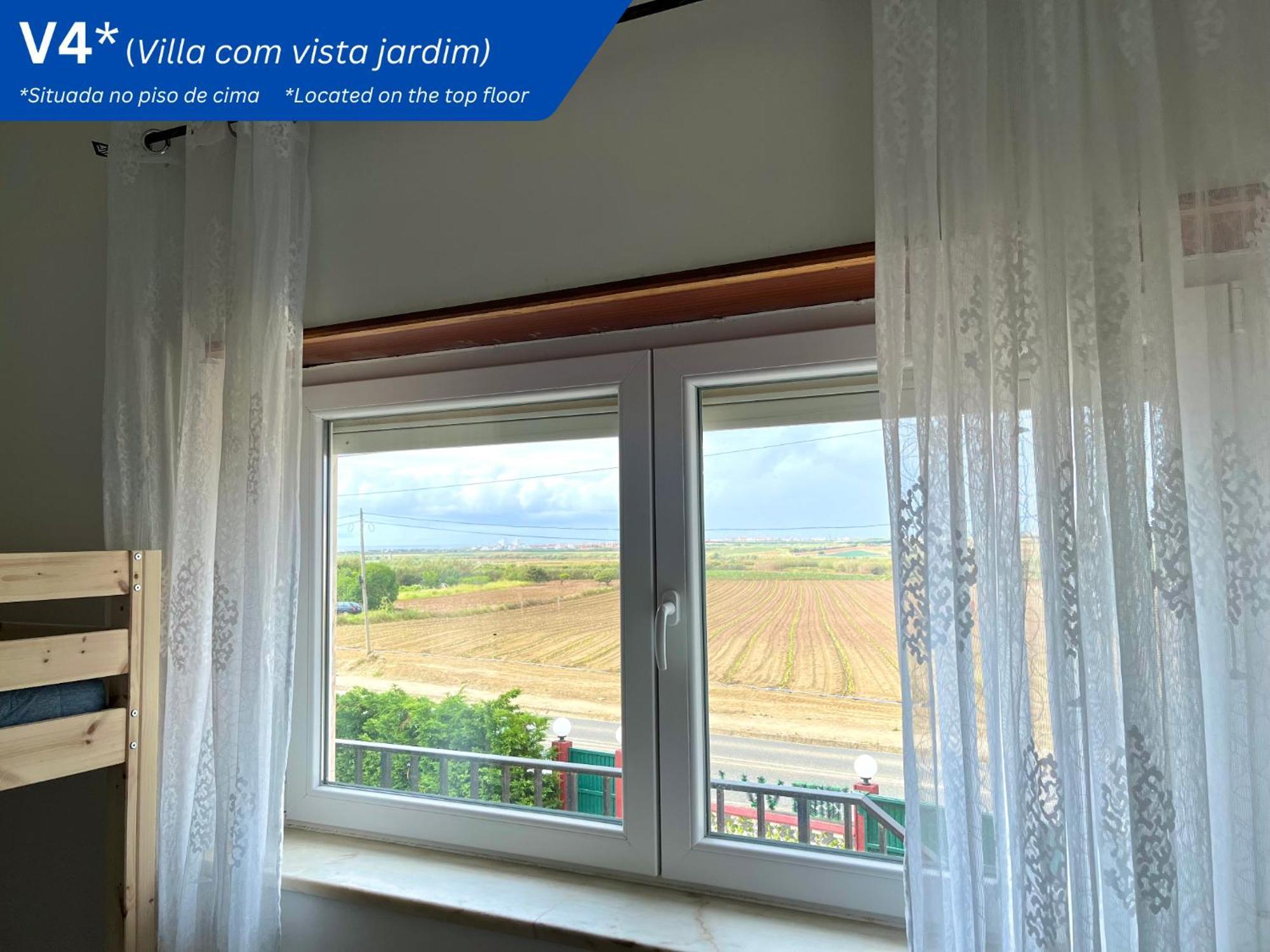 Appartamento W.H.House Atouguia Da Baleia Esterno foto