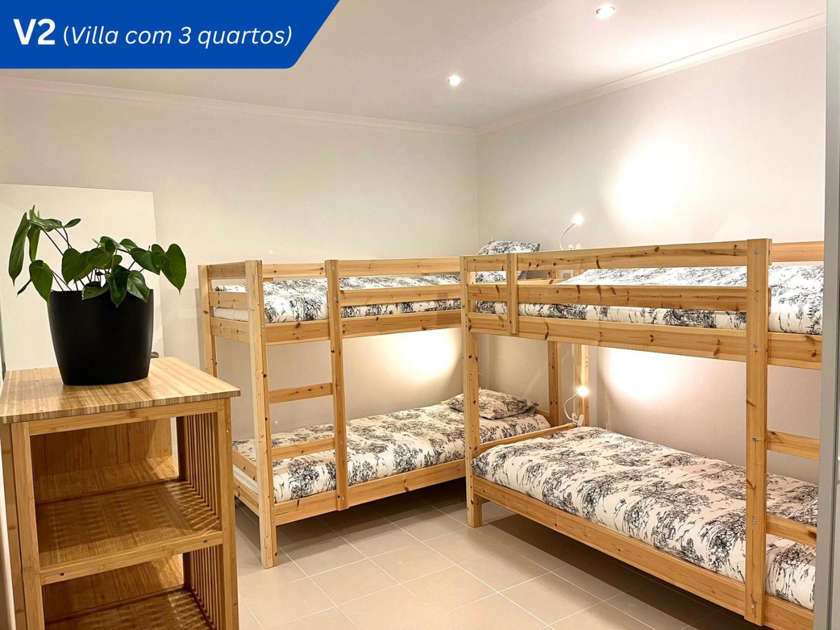 Appartamento W.H.House Atouguia Da Baleia Esterno foto