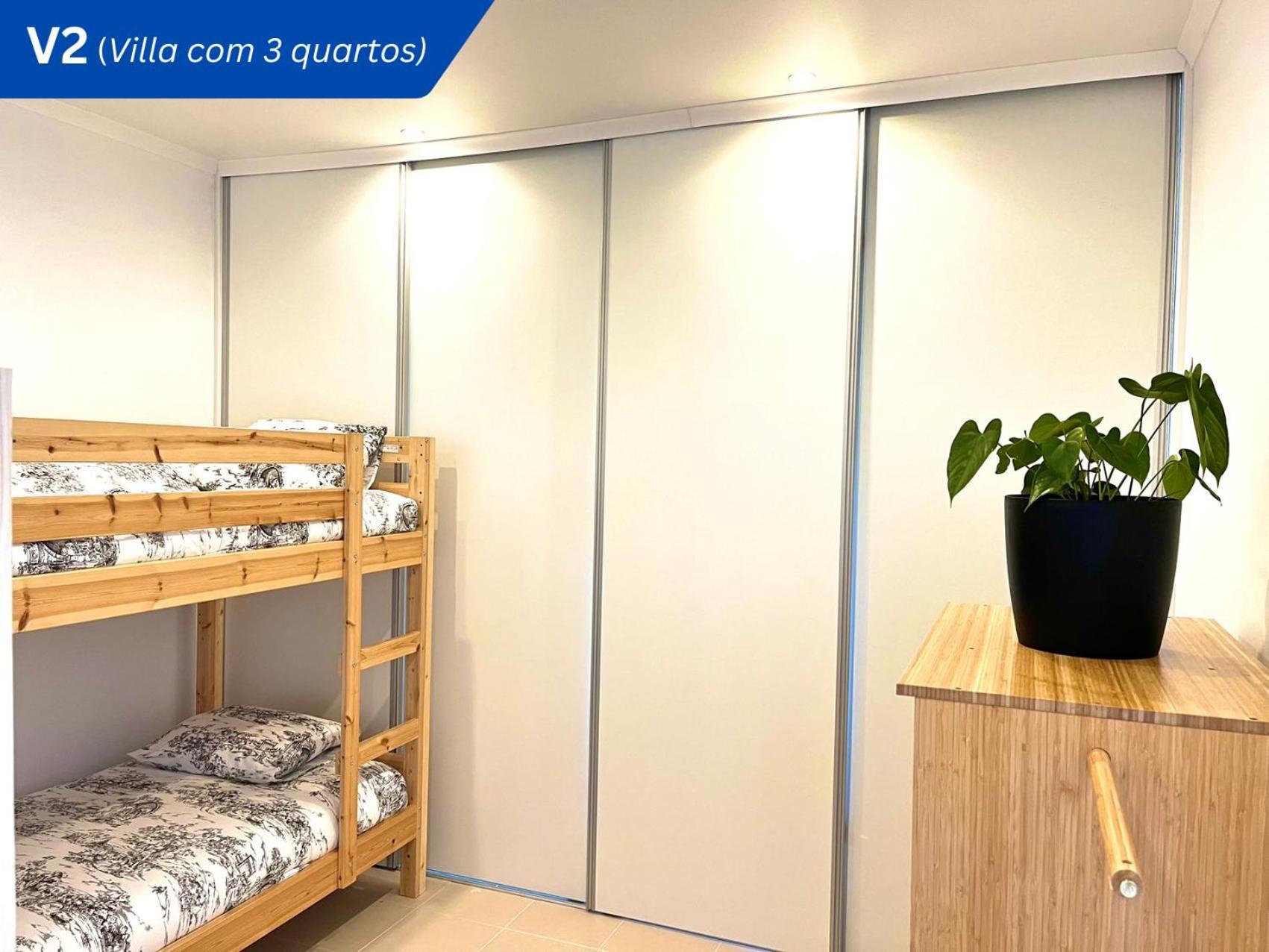 Appartamento W.H.House Atouguia Da Baleia Esterno foto