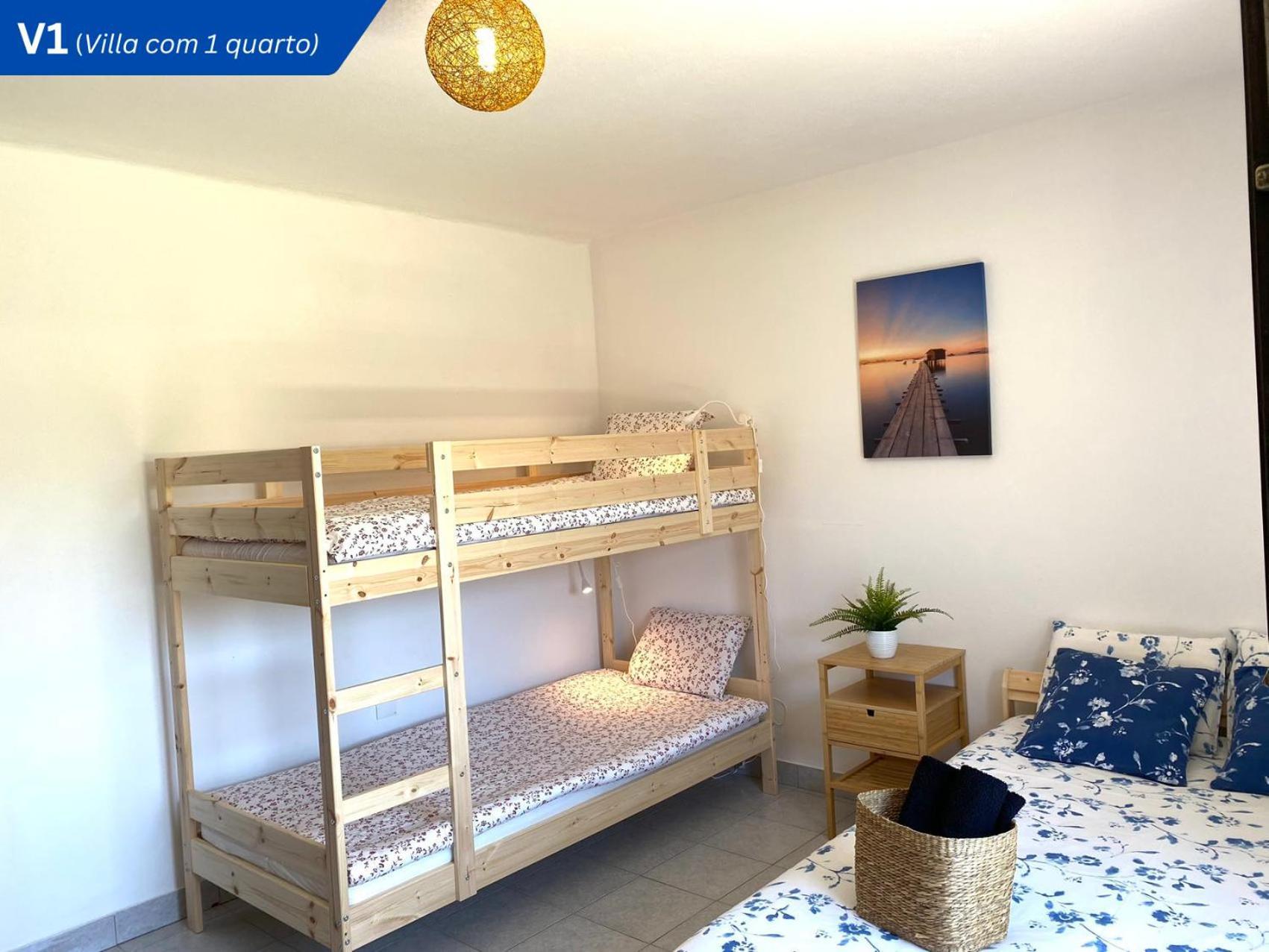 Appartamento W.H.House Atouguia Da Baleia Esterno foto
